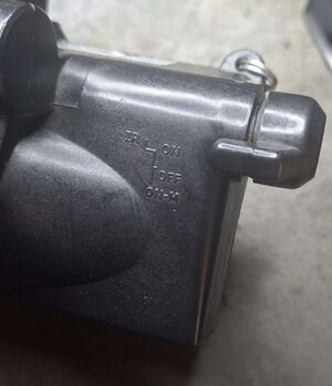 Optix Diana Power switch and markings